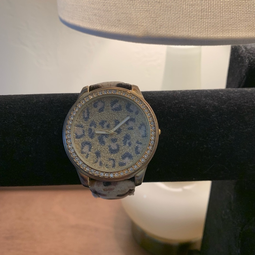 Watch Set - Picture 3 of 4